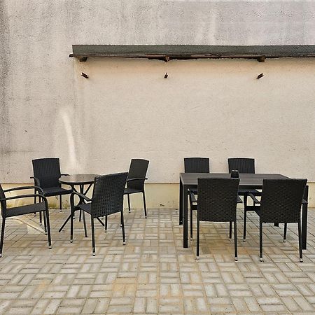 Schoene Grosse Ferienwohnung 79M2 Und 2 Baeder, Zentrumnah, 2Og Erfurt Kültér fotó
