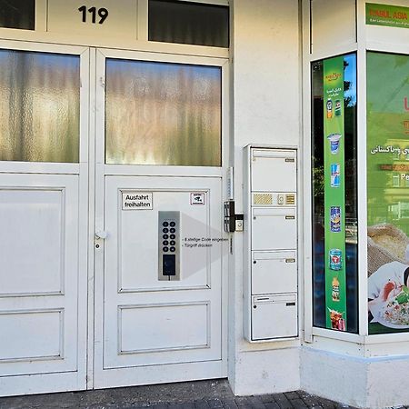 Schoene Grosse Ferienwohnung 79M2 Und 2 Baeder, Zentrumnah, 2Og Erfurt Kültér fotó