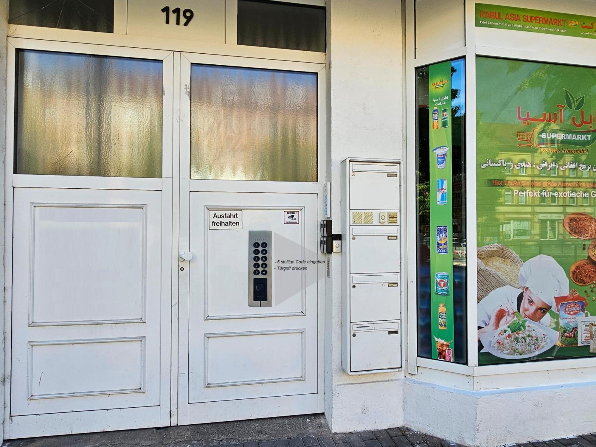 Schoene Grosse Ferienwohnung 79M2 Und 2 Baeder, Zentrumnah, 2Og Erfurt Kültér fotó